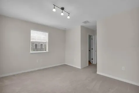 1041 Laurel Ridge Lane Sanford FL 32773