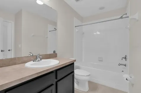1041 Laurel Ridge Lane Sanford FL 32773