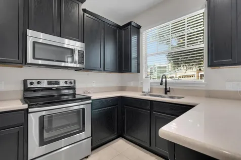 1041 Laurel Ridge Lane Sanford FL 32773