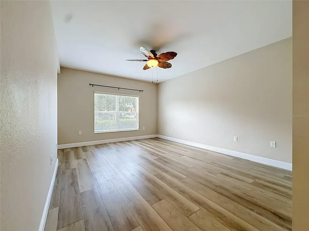 5281 Bowline Court Oxford FL 34484