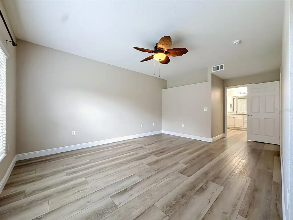 5281 Bowline Court Oxford FL 34484