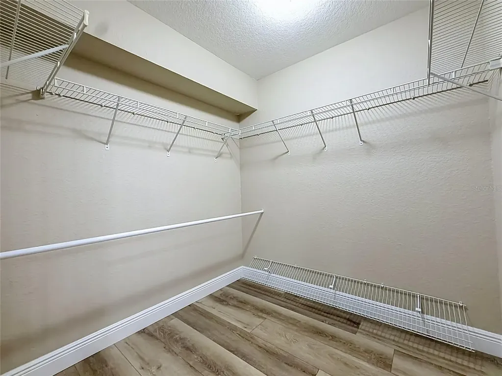 5281 Bowline Court Oxford FL 34484