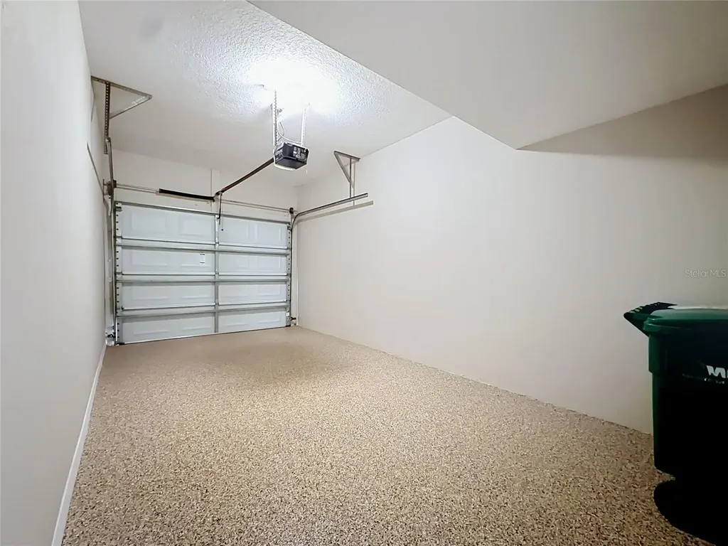 5281 Bowline Court Oxford FL 34484