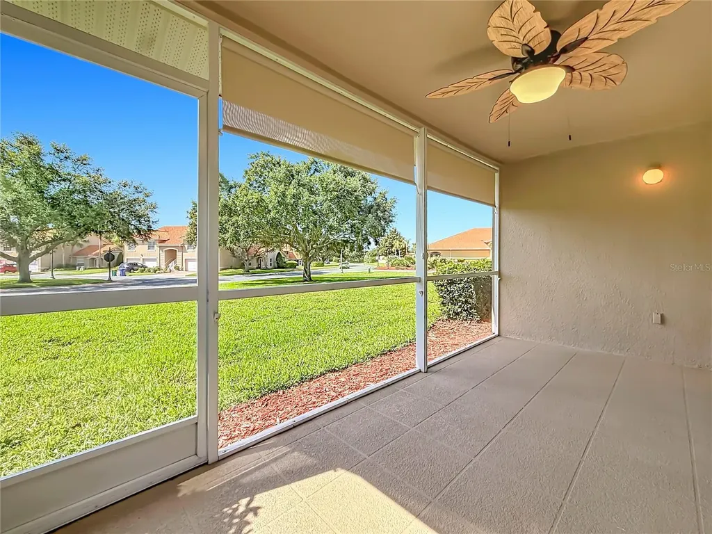 5281 Bowline Court Oxford FL 34484