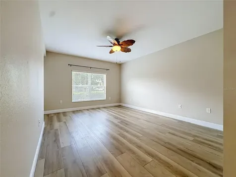 5281 Bowline Court Oxford FL 34484
