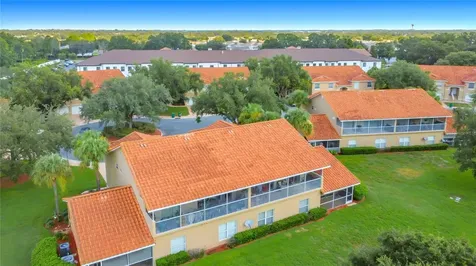 5281 Bowline Court Oxford FL 34484