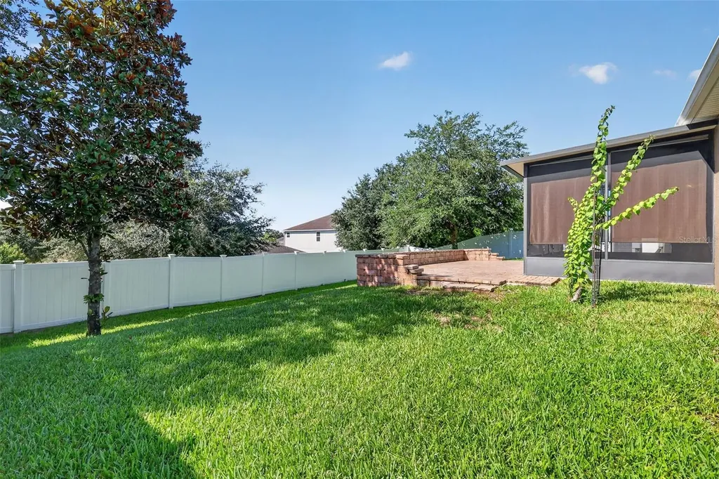 5828 Puzo Place Mount Dora FL 32757