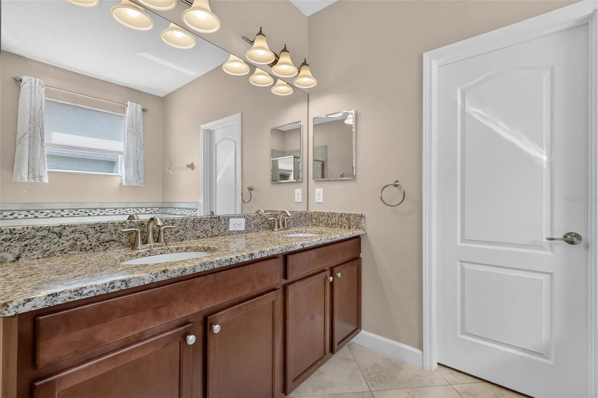 5828 Puzo Place Mount Dora FL 32757