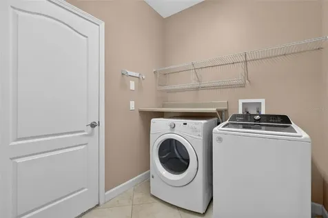 5828 Puzo Place Mount Dora FL 32757