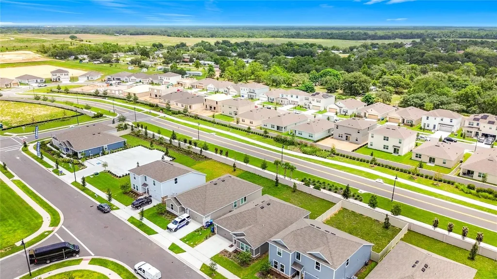 2526 Aveeno Avenue Haines City FL 33844