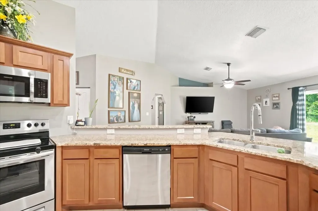 12327 Millington Avenue Weeki Wachee FL 34614