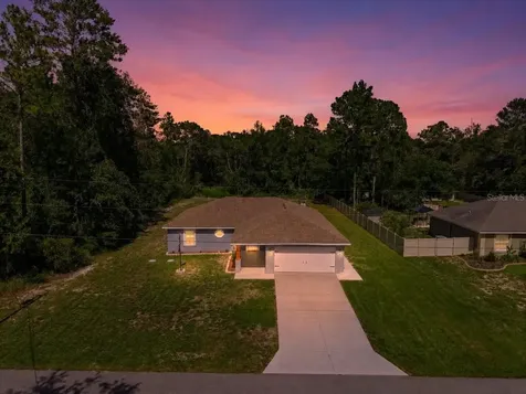12327 Millington Avenue Weeki Wachee FL 34614