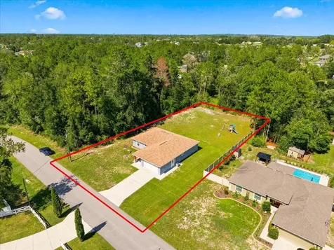 12327 Millington Avenue Weeki Wachee FL 34614