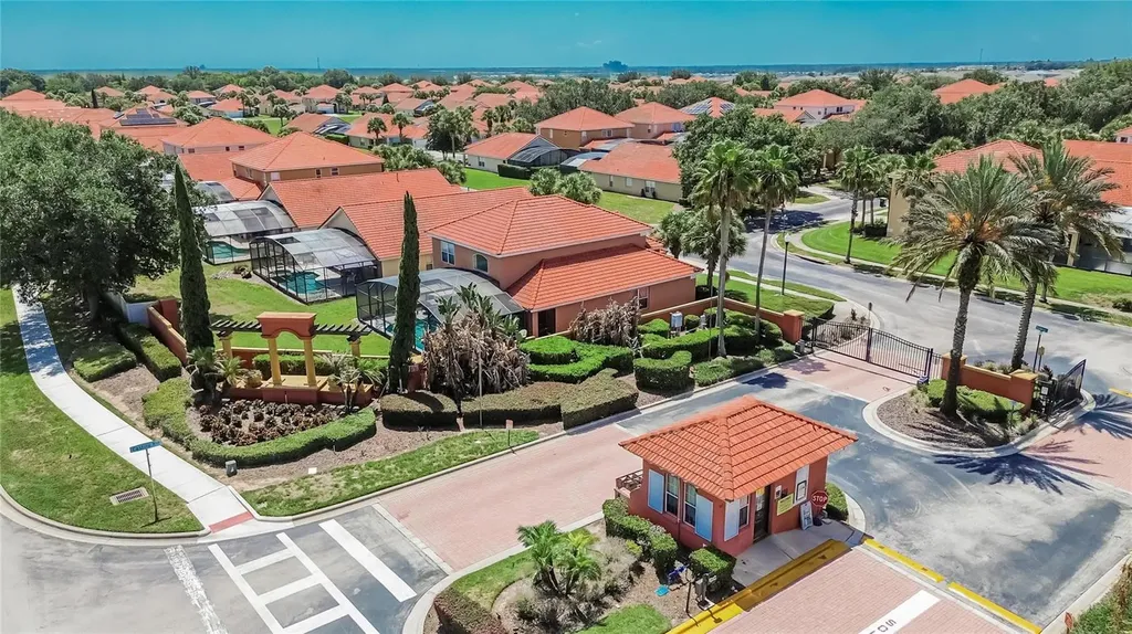 110 Saragossa Avenue Davenport FL 33897