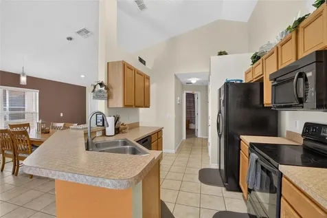 110 Saragossa Avenue Davenport FL 33897