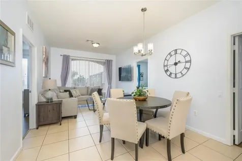 4862 Cayview Avenue Orlando FL 32819