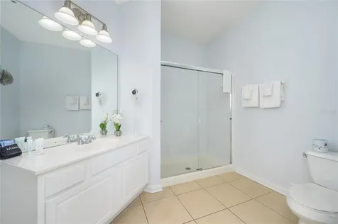 4862 Cayview Avenue Orlando FL 32819
