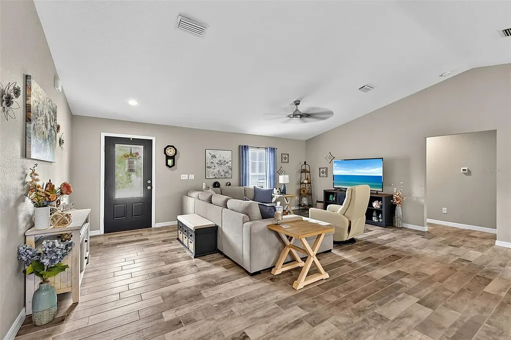 14330 Maidstone Avenue Port Charlotte FL 33981