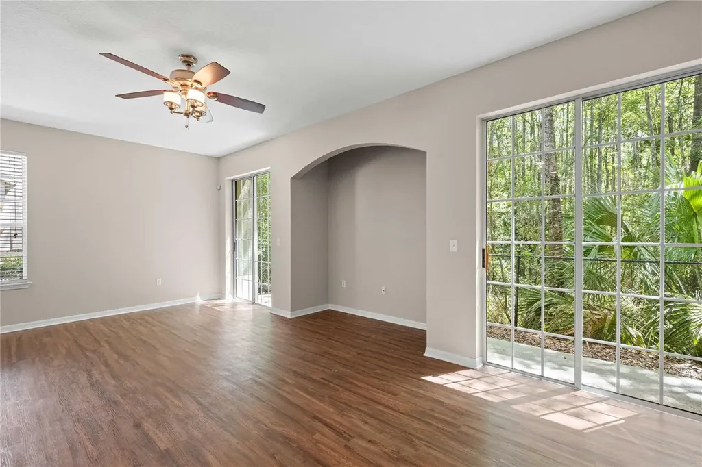 27627 Pleasure Ride Loop Wesley Chapel FL 33544