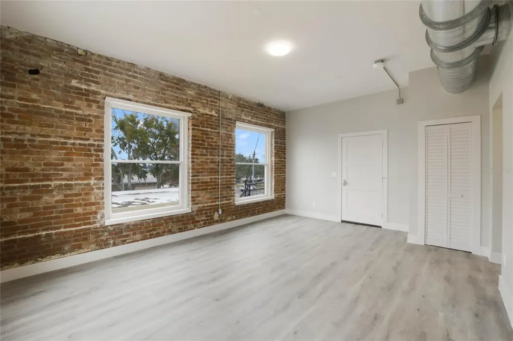792 W Montrose Street Clermont FL 34711
