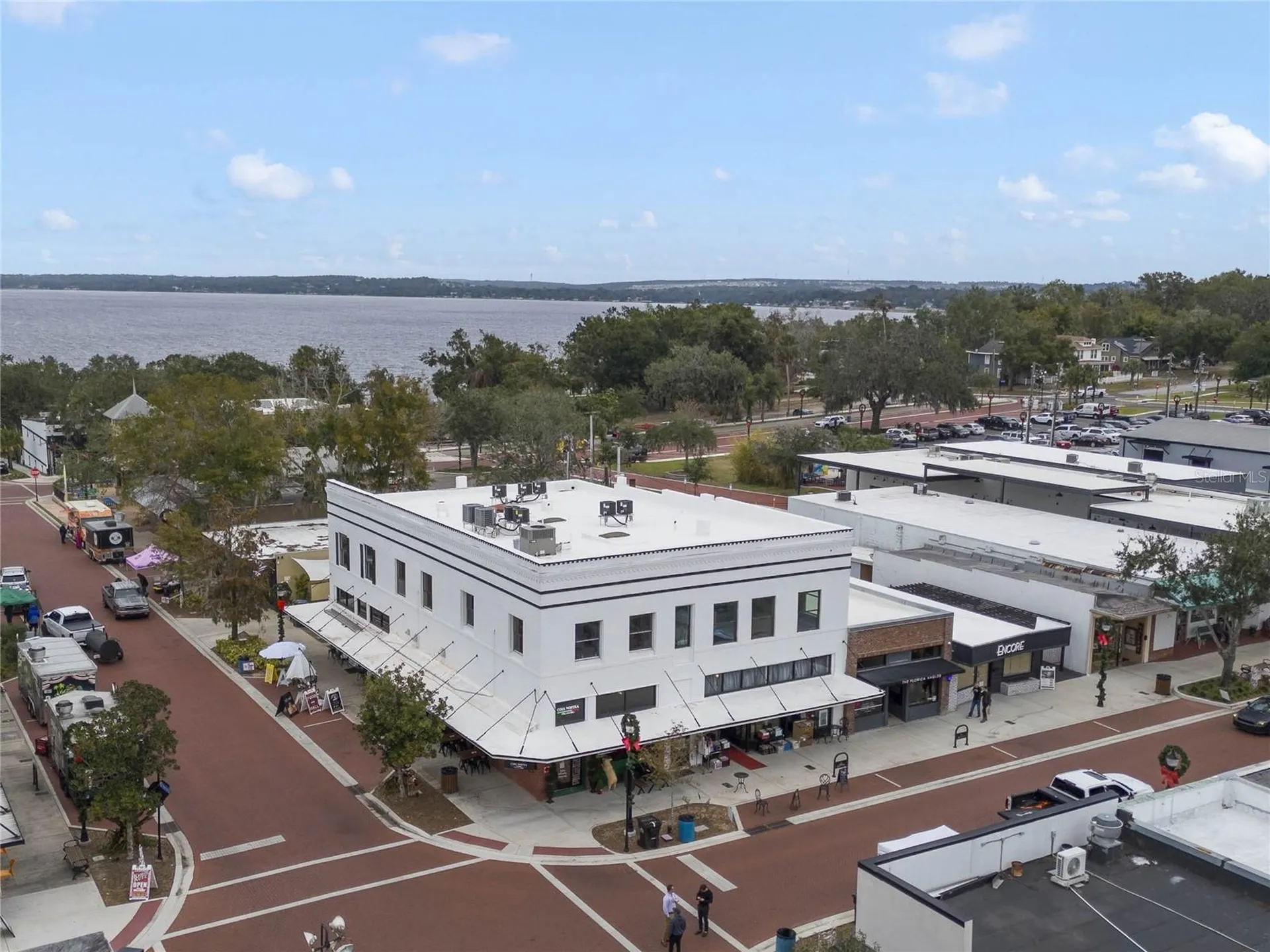 792 W Montrose Street Clermont FL 34711