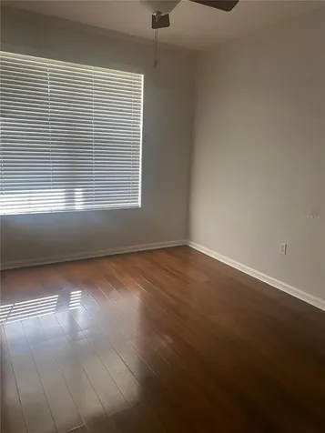 987 Fern Avenue Orlando FL 32814