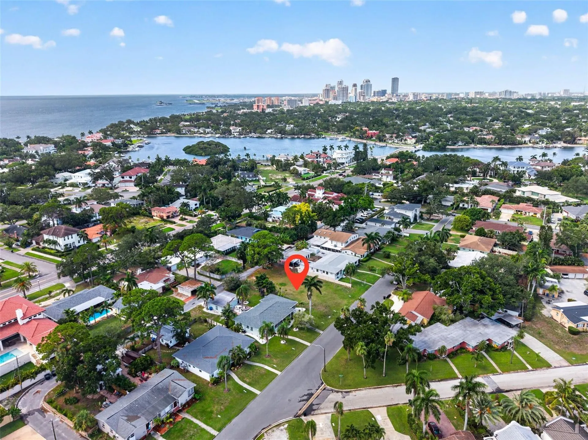 257 Mateo Way NE St Petersburg FL 33704