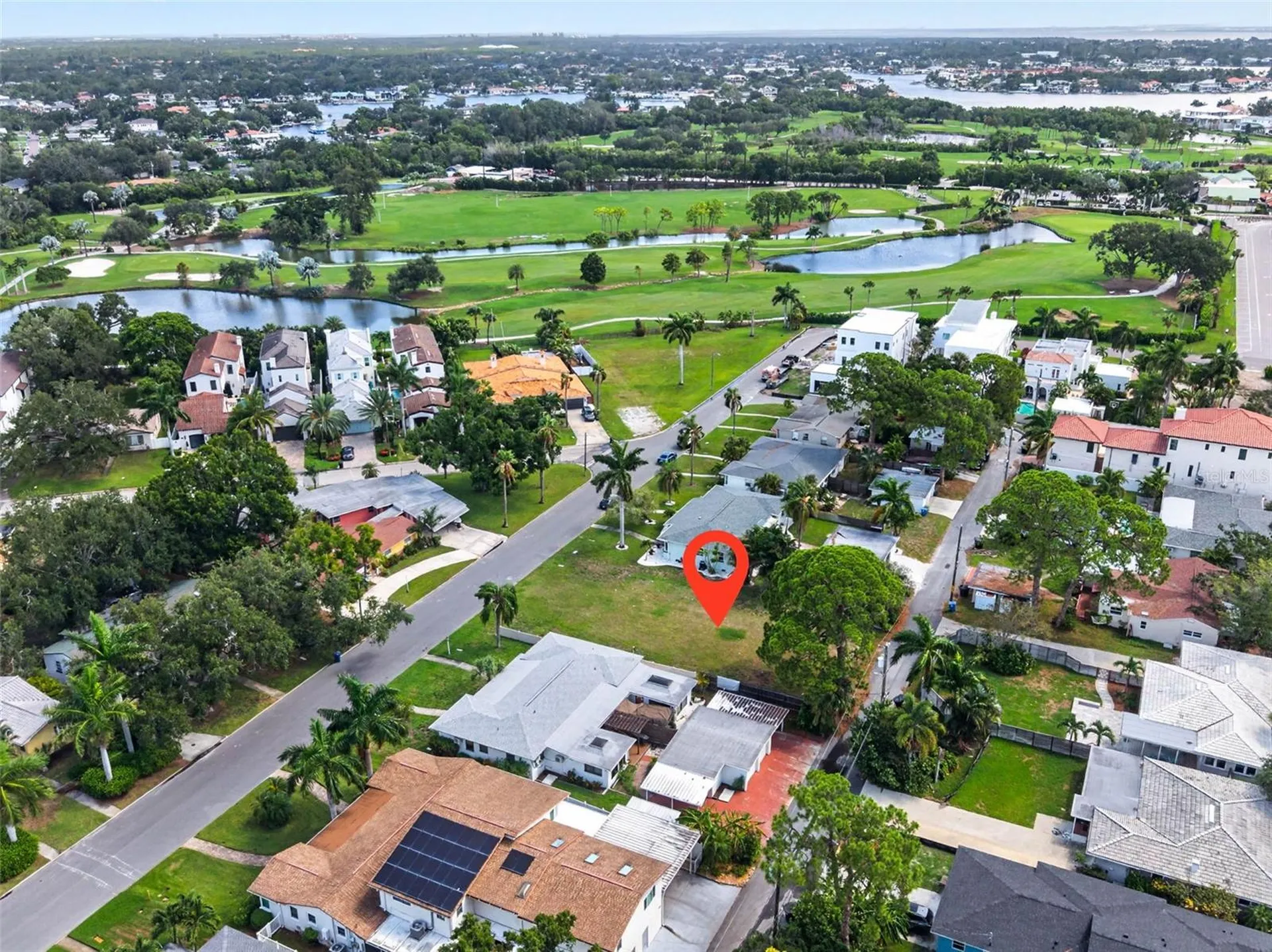 257 Mateo Way NE St Petersburg FL 33704