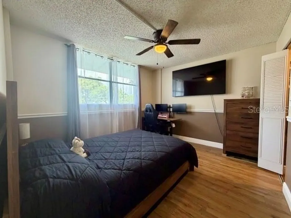 107 Royal Park Drive Oakland Park FL 33309