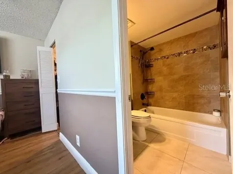 107 Royal Park Drive Oakland Park FL 33309