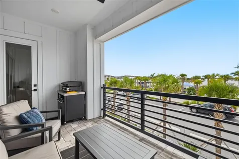 1528 Skysail Lane Sarasota FL 34240