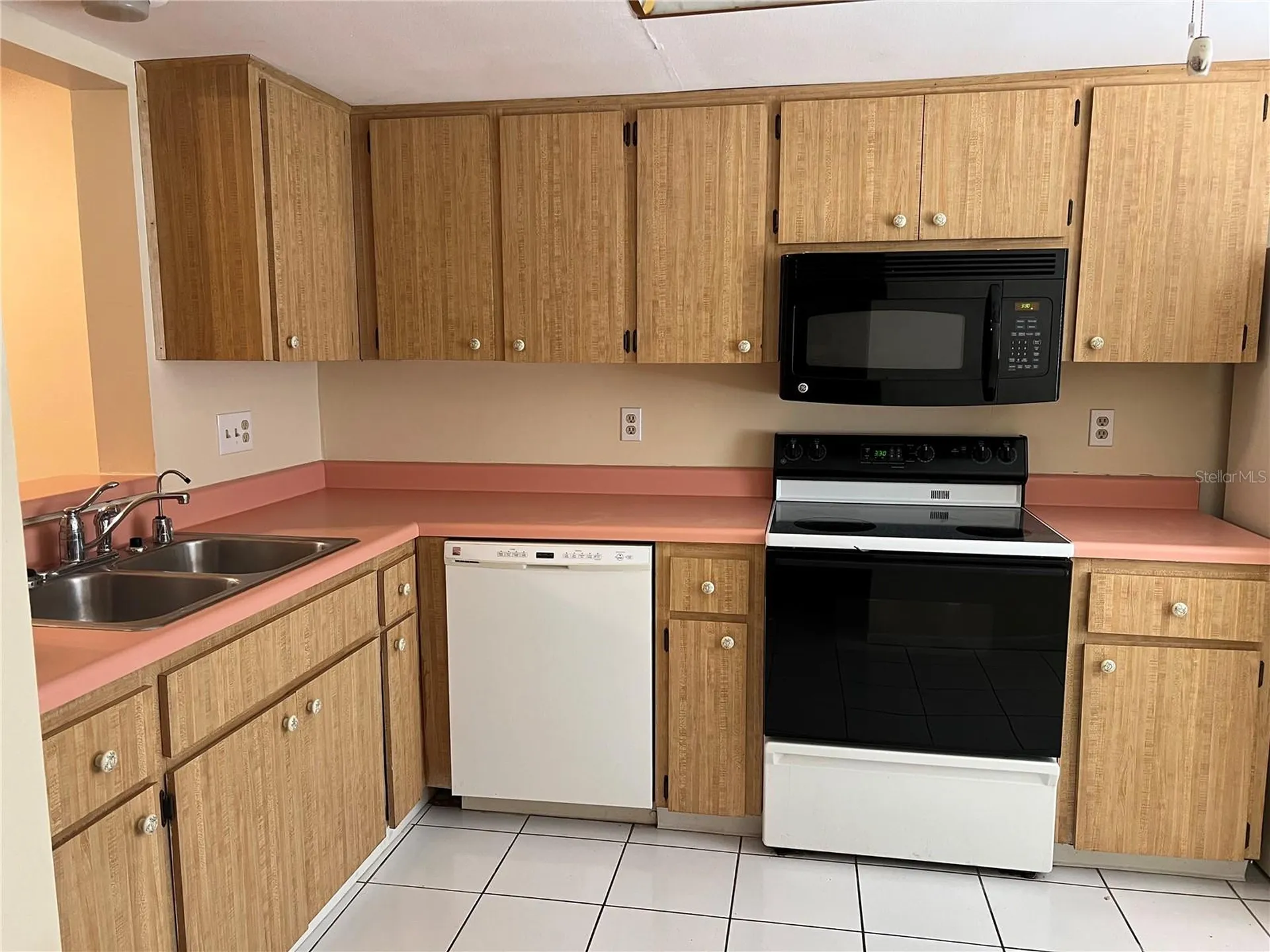 2225 Lark Circle W Palm Harbor FL 34684
