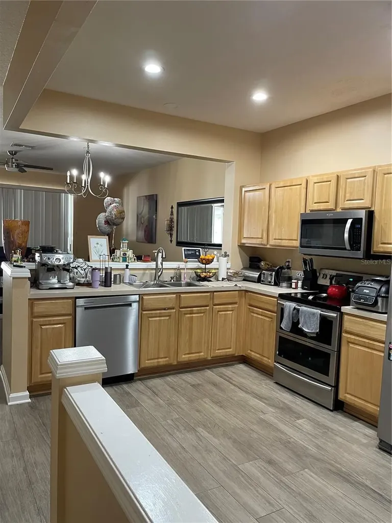 8428 Sandy Beach Street Tampa FL 33634