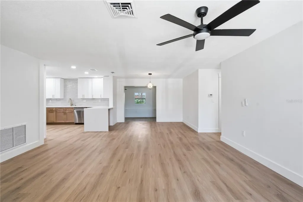 1920 Canadiana Court Dunedin FL 34698