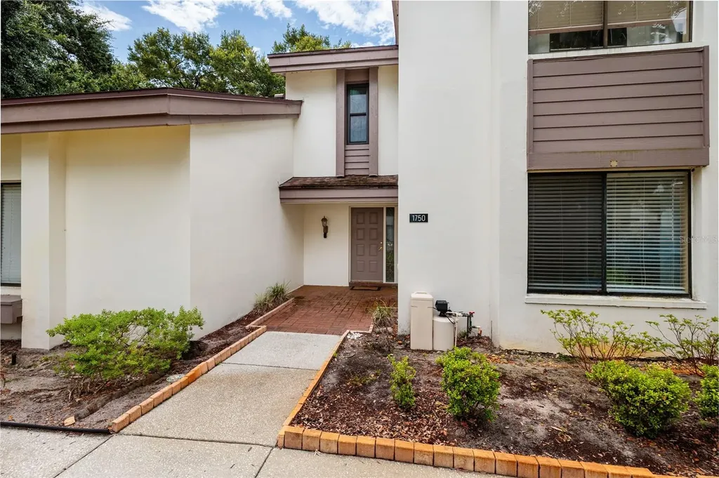 1750 Lake Cypress Drive Safety Harbor FL 34695