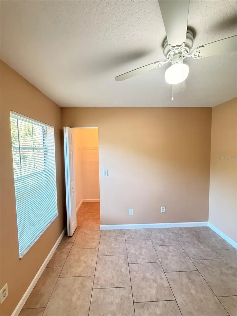 24 Ryall Lane Palm Coast FL 32164
