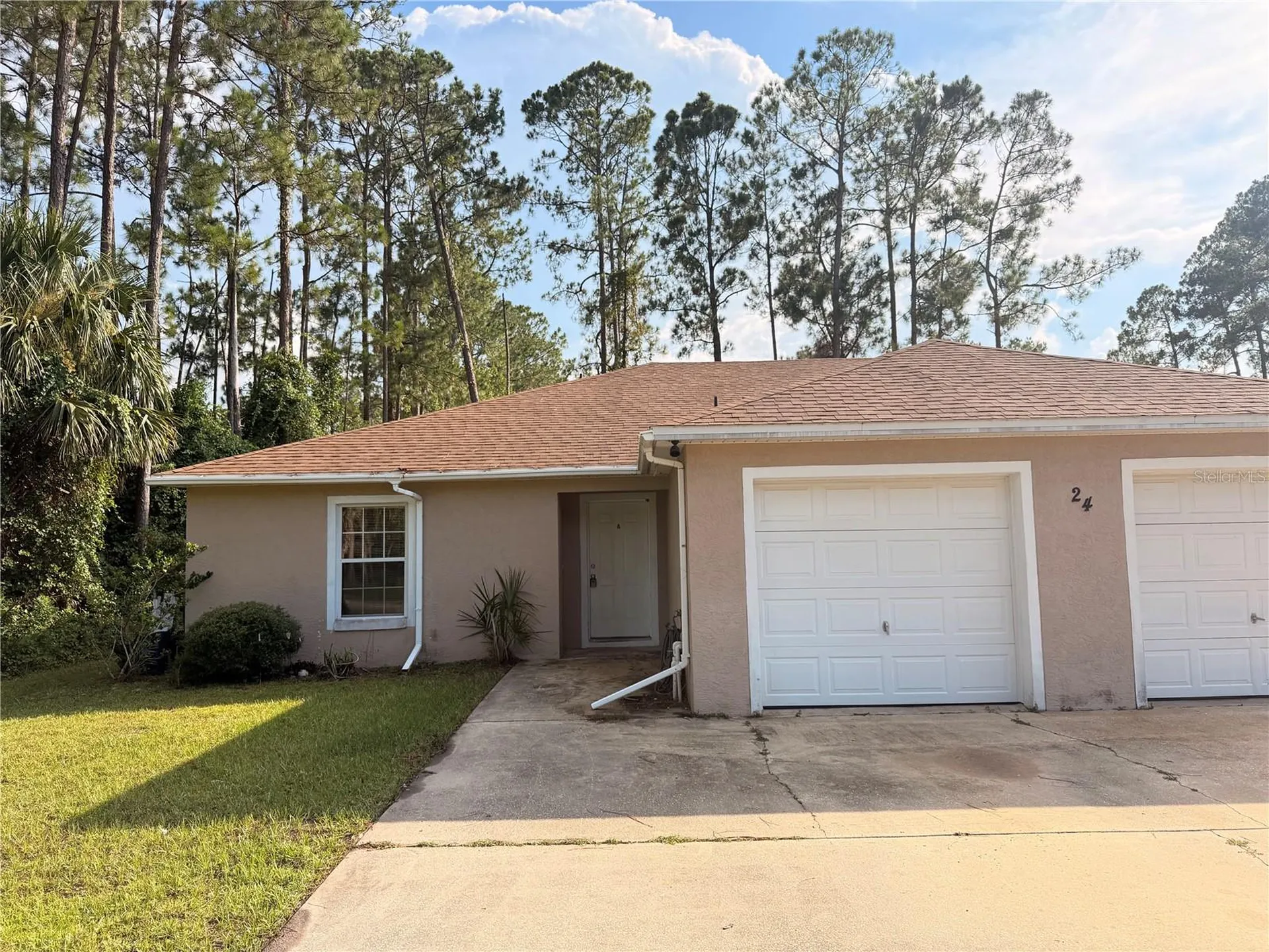 24 Ryall Lane Palm Coast FL 32164