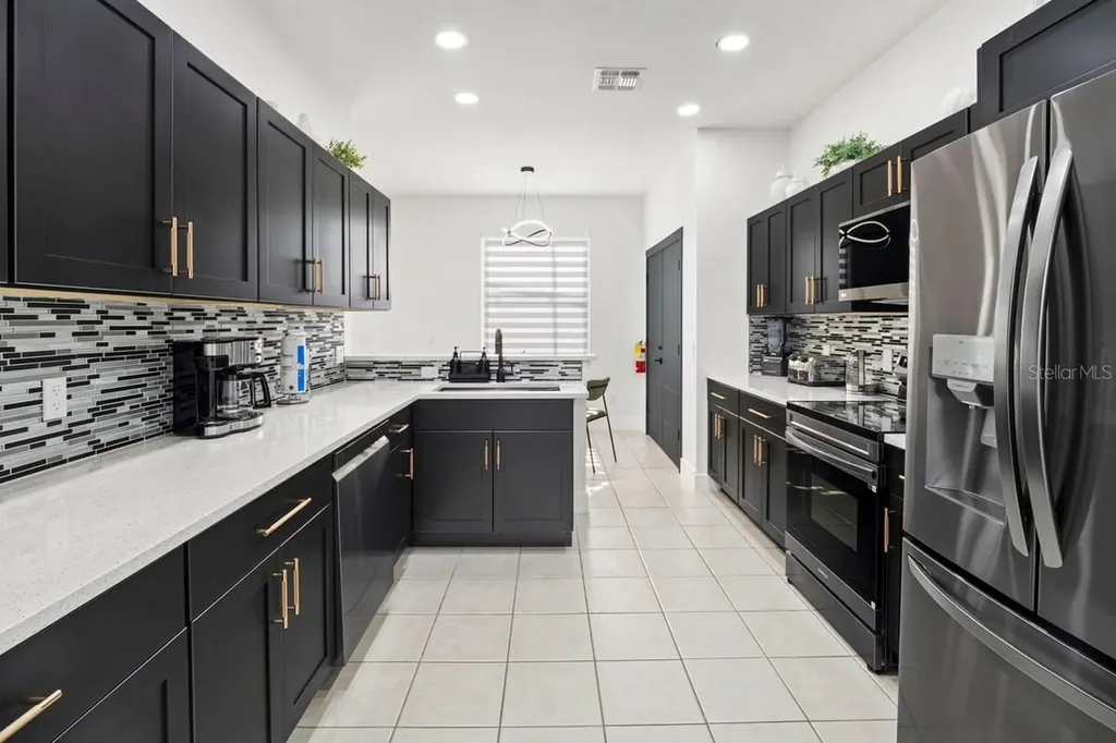 434 Henley Circle Davenport FL 33896