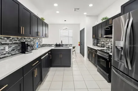 434 Henley Circle Davenport FL 33896