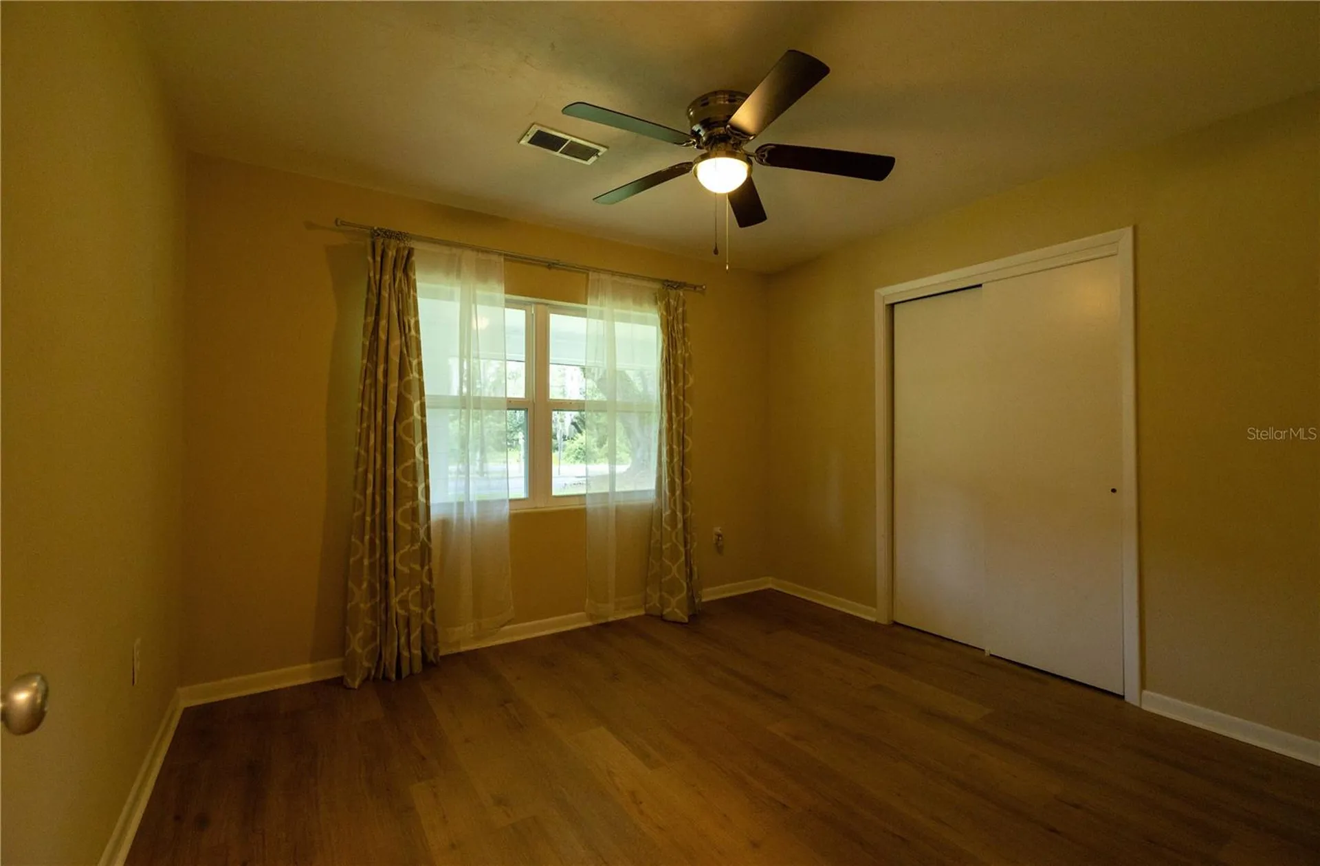 298 N Court Street Bronson FL 32621