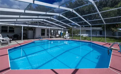 298 N Court Street Bronson FL 32621