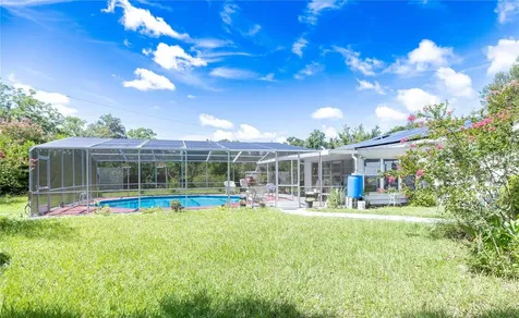 298 N Court Street Bronson FL 32621