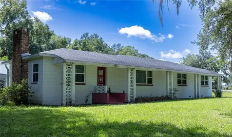 298 N Court Street Bronson FL 32621