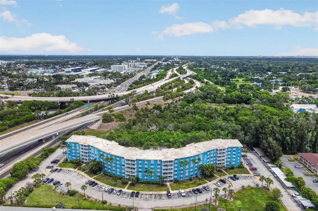 3315 58th Avenue S St Petersburg FL 33712