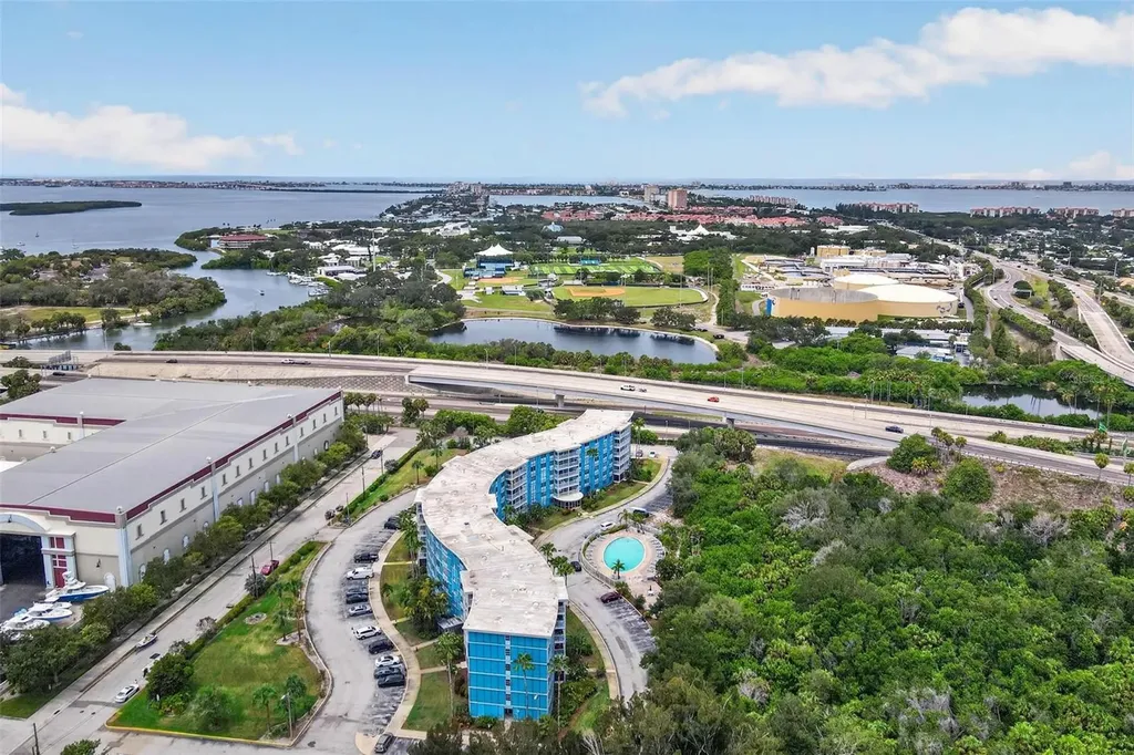 3315 58th Avenue S St Petersburg FL 33712