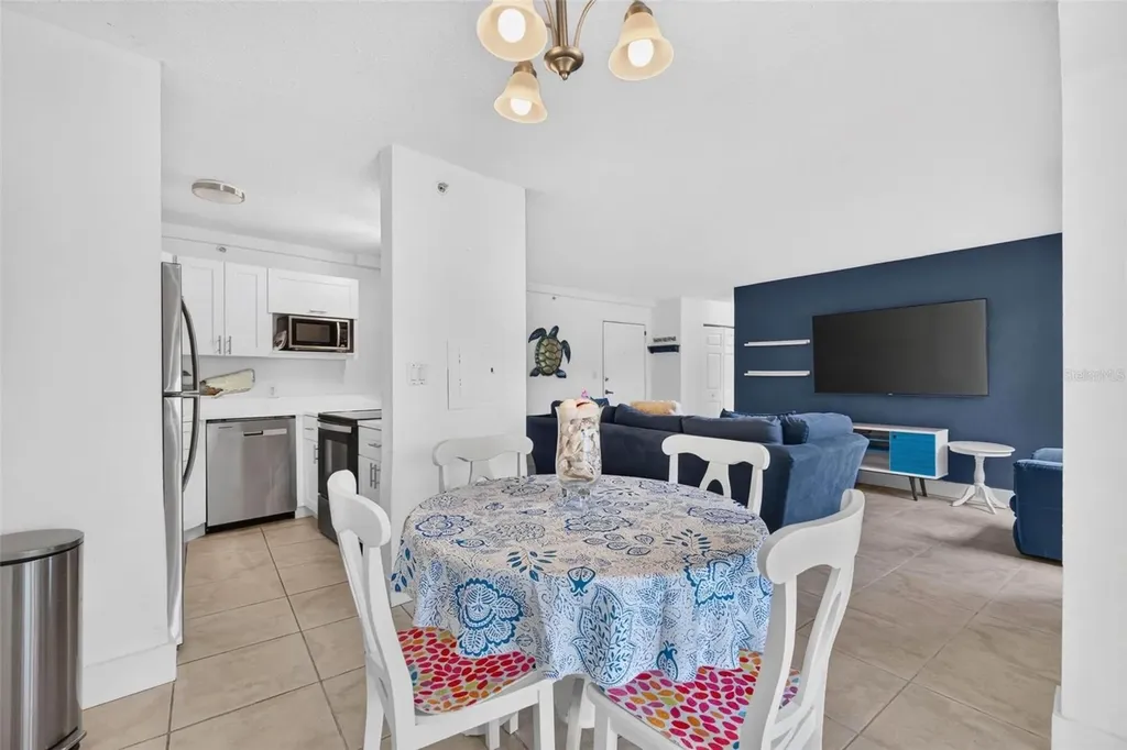 3315 58th Avenue S St Petersburg FL 33712