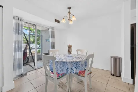 3315 58th Avenue S St Petersburg FL 33712