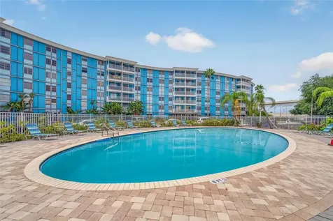 3315 58th Avenue S St Petersburg FL 33712