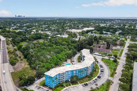 3315 58th Avenue S St Petersburg FL 33712
