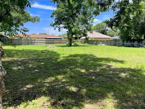 707 Cherry Street New Smyrna Beach FL 32168